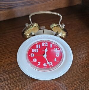 Vtg 1970's mechanical twin-bell alarm clock made by Blessing in West Germany